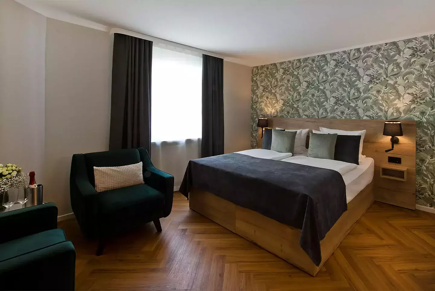 Atrium Hotel Amadeus