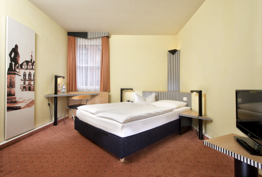 TRYP by Wyndham Halle Hotel 2