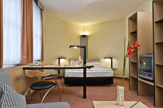 TRYP by Wyndham Halle Hotel 4